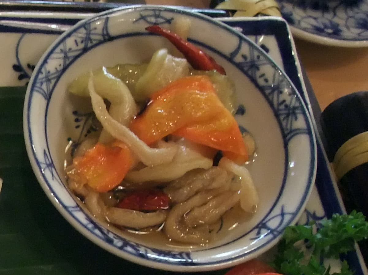 Dưa chua
